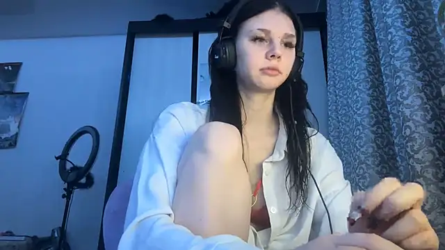 Snapshot of AnGallo chatting on 13, 12, 2025 AnGallo online show from 13, 12, 2025