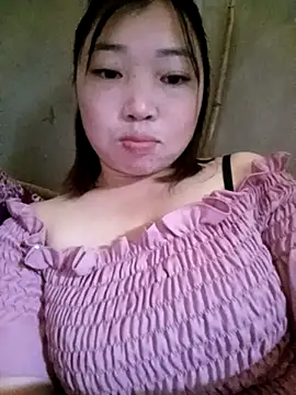 Snapshot of julybe chatting on 15, 11, 2025 julybe online show from 15, 11, 2025