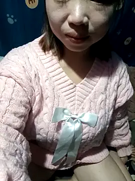 Snapshot of julybe chatting on 30, 11, 2025 julybe online show from 30, 11, 2025