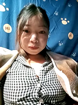 Snapshot of julybe chatting on 1, 12, 2025 julybe online show from 1, 12, 2025