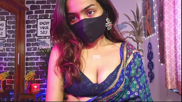 Saloni9 online show from 6, 4, 2026