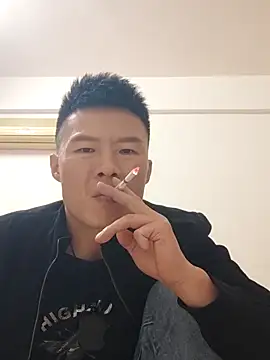 Snapshot of tian7788 chatting on 26, 11, 2025 tian7788 online show from 26, 11, 2025