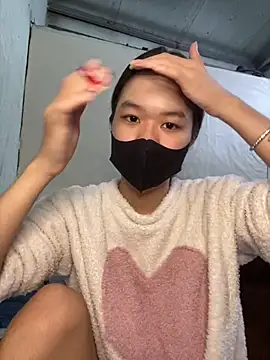 BUNNY050465 online show from 6, 11, 2025