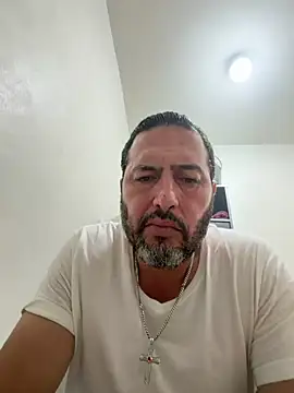 Snapshot of ezrah23 chatting on 30, 3, 2026 ezrah23 online show from 30, 3, 2026