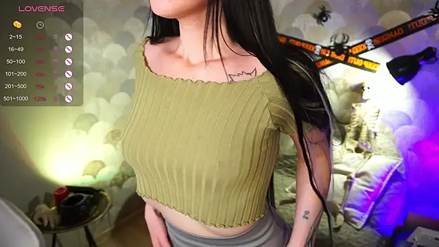 Snapshot of xannybunny_ chatting on 30, 10, 2025 xannybunny online show from 30, 10, 2025