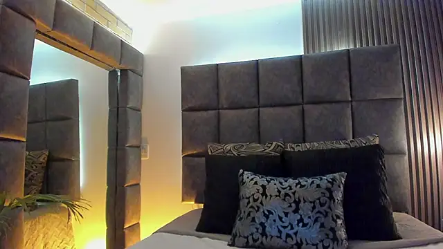 Snapshot of BrigitteVons chatting on 8, 5, 2026 BrigitteVons online show from 8, 5, 2026