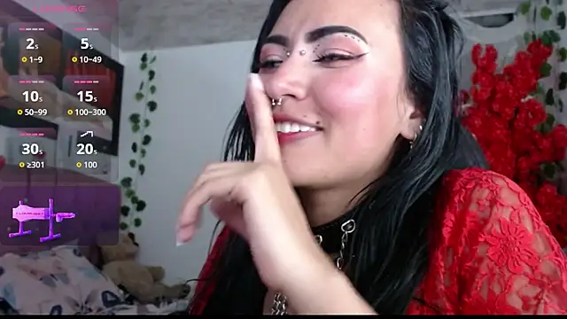 Snapshot of myomii_nixx chatting on 14, 11, 2025 myomii nixx online show from 14, 11, 2025