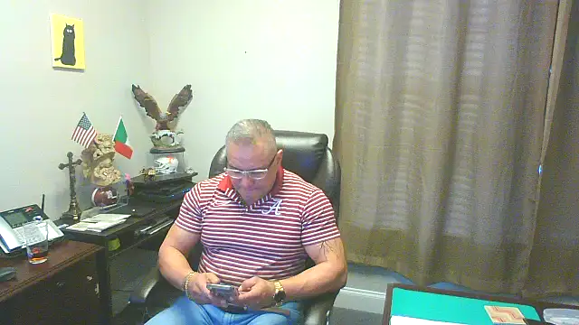 Snapshot of Chacho_1972 chatting on 13, 12, 2025 Chacho 1972 online show from 13, 12, 2025