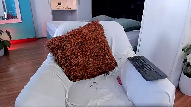 LahanaKimish online show from 18, 11, 2025