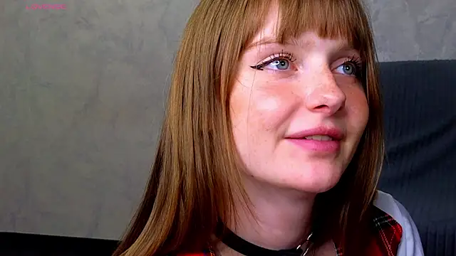 Lovelly molly1 online show from 19, 3, 2026