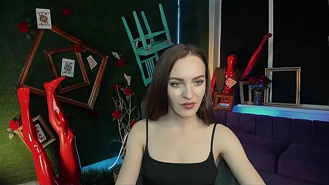 Snapshot of EdnaThomus chatting on 11, 11, 2025 EdnaThomus online show from 11, 11, 2025