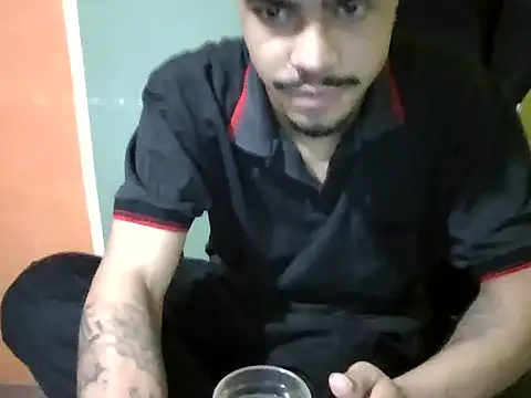 Snapshot of Joao_BRL chatting on 14, 11, 2025 Joao BRL online show from 14, 11, 2025