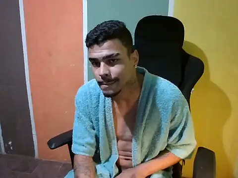 Snapshot of Joao_BRL chatting on 18, 11, 2025 Joao BRL online show from 18, 11, 2025