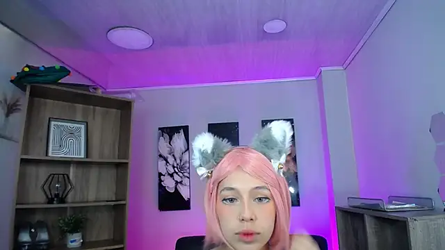 Snapshot of roseefancy19 chatting on 20, 11, 2025 roseefancy19 online show from 20, 11, 2025