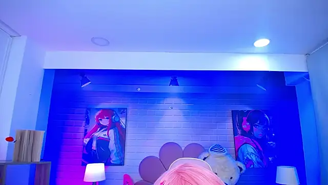 Snapshot of roseefancy19 chatting on 13, 2, 2026 roseefancy19 online show from 13, 2, 2026