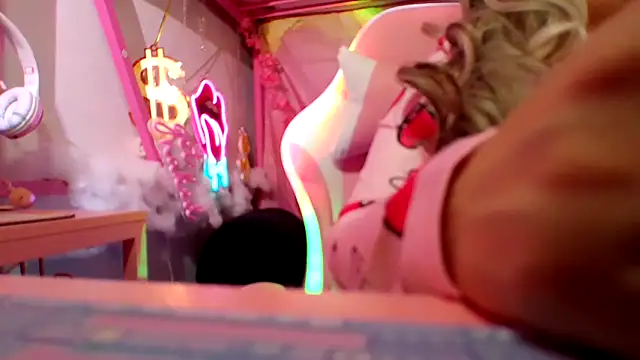 Snapshot of PrincessKDoll chatting on 6, 11, 2025 PrincessKDoll online show from 6, 11, 2025