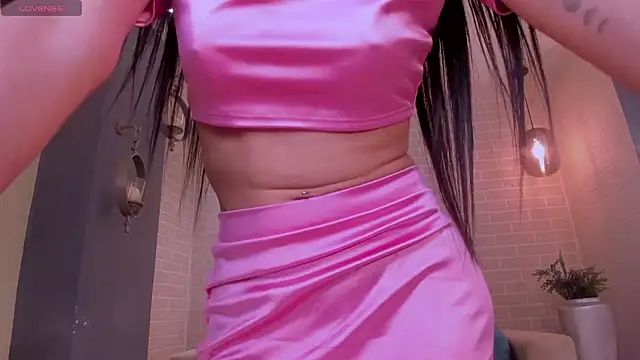 BellaConnorX online show from 25, 2, 2026