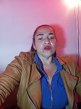 Snapshot of MaryRoze_ chatting on 6, 11, 2025 MaryRoze online show from 6, 11, 2025