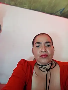 Snapshot of MaryRoze_ chatting on 5, 1, 2026 MaryRoze online show from 5, 1, 2026