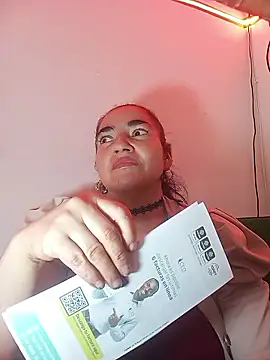 Snapshot of MaryRoze_ chatting on 7, 1, 2026 MaryRoze online show from 7, 1, 2026