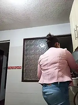 Snapshot of MaryRoze_ chatting on 11, 2, 2026 MaryRoze online show from 11, 2, 2026