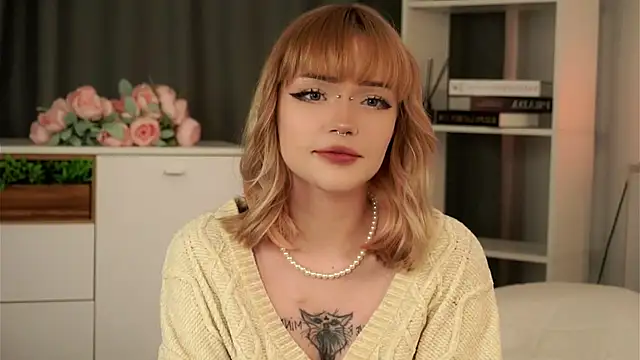 Snapshot of RussellGeffert chatting on 4, 11, 2025 RussellGeffert online show from 4, 11, 2025