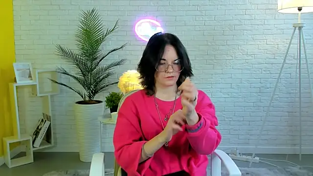 ClarindaKopischke online show from 9, 11, 2025