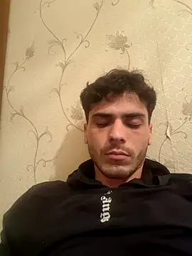 Snapshot of ZAminn6789 chatting on 17, 12, 2025 ZAminn6789 online show from 17, 12, 2025