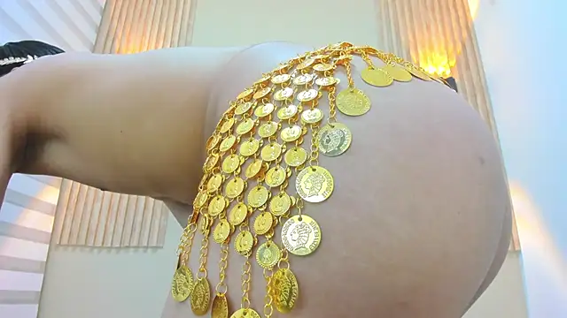 Snapshot of JULII_RICO1 chatting on 5, 2, 2026 JULII RICO1 online show from 5, 2, 2026