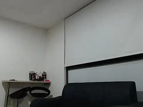 CamilaaOficial online show from 14, 12, 2025