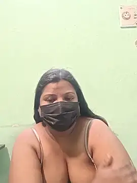 Snapshot of tamil_Nithya_J chatting on 28, 5, 2026 tamil Nithya J online show from 28, 5, 2026
