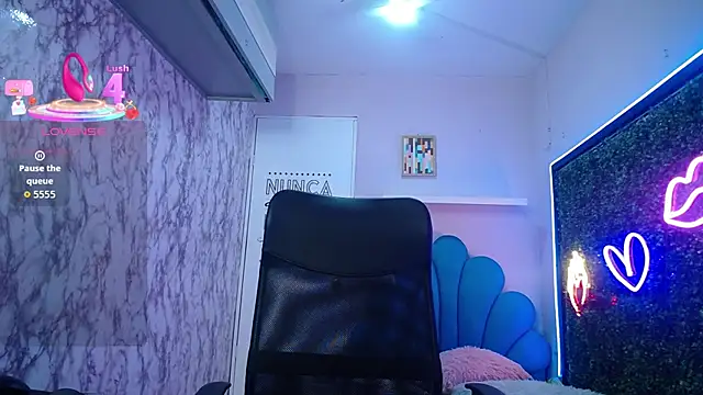 valeria martinez19 online show from 17, 12, 2025