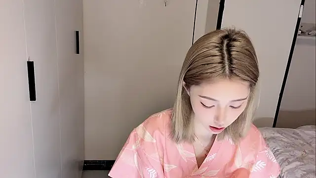 yuyu-33 online show from 8, 3, 2026