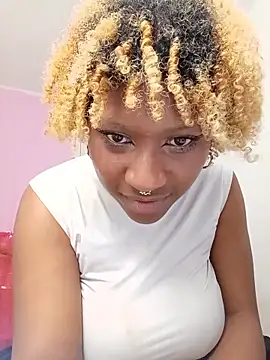 EvonyFoxxx online show from 11, 4, 2026