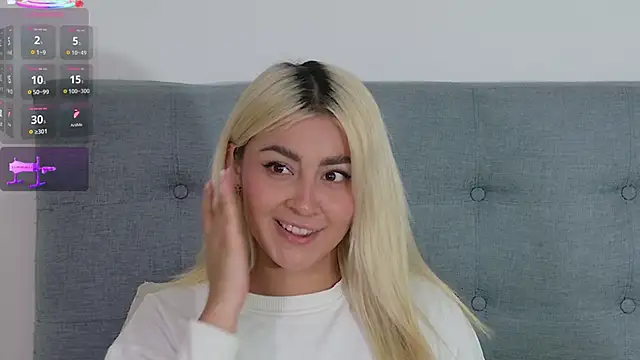 Elina Hills online show from 3, 11, 2025