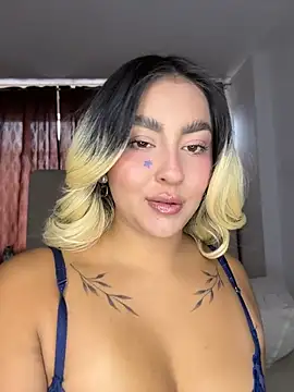Snapshot of Elina_Hills chatting on 16, 6, 2026 Elina Hills online show from 16, 6, 2026