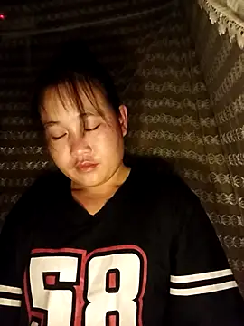 Snapshot of zubu-ti chatting on 31, 10, 2025 zubu-ti online show from 31, 10, 2025