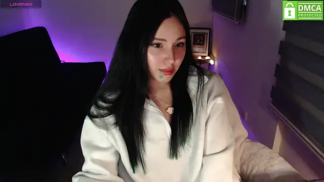 Snapshot of just_meko chatting on 22, 4, 2026 just meko online show from 22, 4, 2026