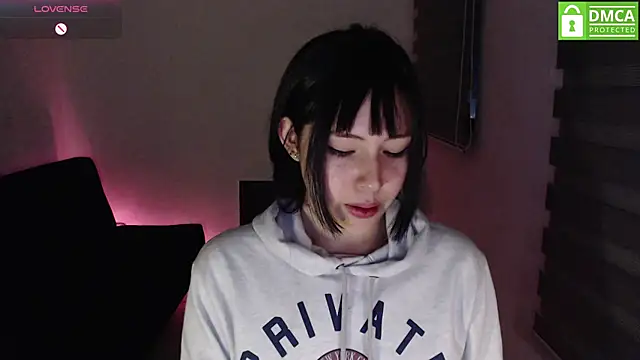 Snapshot of just_meko chatting on 30, 5, 2026 just meko online show from 30, 5, 2026