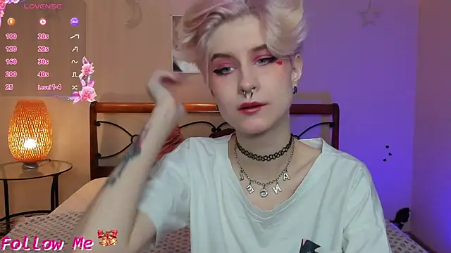 Angel Julles online show from 5, 12, 2025