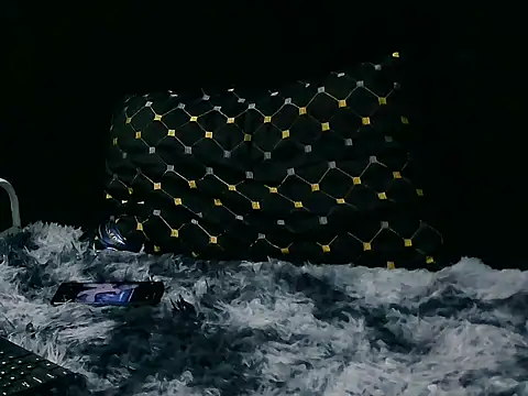 Snapshot of Hot-babyyboy30 chatting on 5, 2, 2026 Hot-babyyboy30 online show from 5, 2, 2026