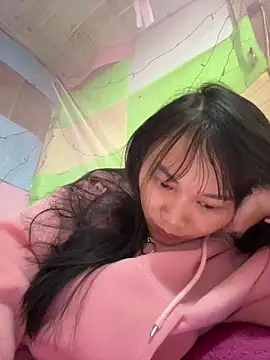 Snapshot of Amino-Suca chatting on 17, 12, 2025 Amino-Suca online show from 17, 12, 2025