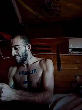 Snapshot of Alicantino69 chatting on 22, 11, 2025 Alicantino69 online show from 22, 11, 2025