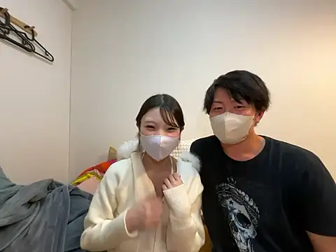 Snapshot of ferateku_rikachan chatting on 5, 11, 2025 ferateku rikachan online show from 5, 11, 2025