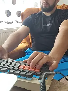 strongcoffee10 online show from 31, 10, 2025