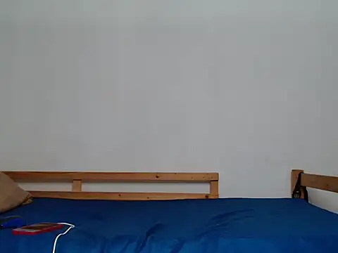 Snapshot of KinkyP6966 chatting on 14, 11, 2025 KinkyP6966 online show from 14, 11, 2025