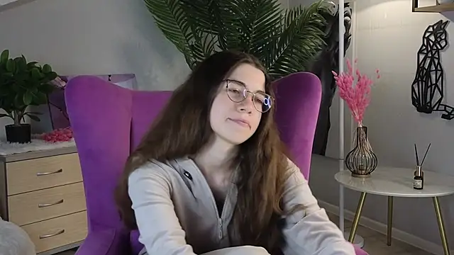 Snapshot of TalishaParadee chatting on 1, 11, 2025 TalishaParadee online show from 1, 11, 2025