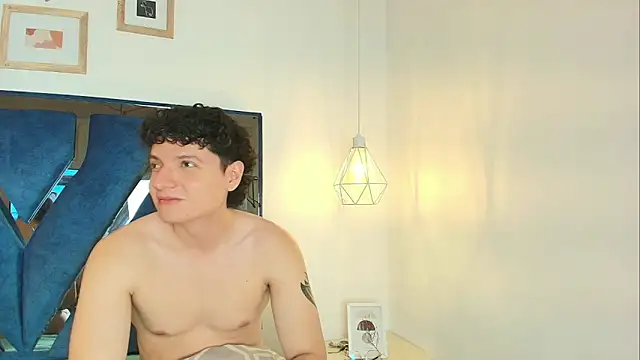 Zoe And Dylan  online show from 7, 3, 2026