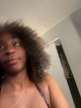 MadameMuse online show from 22, 3, 2026