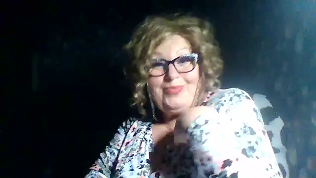 Snapshot of Milaniya606 chatting on 17, 11, 2025 Milaniya606 online show from 17, 11, 2025